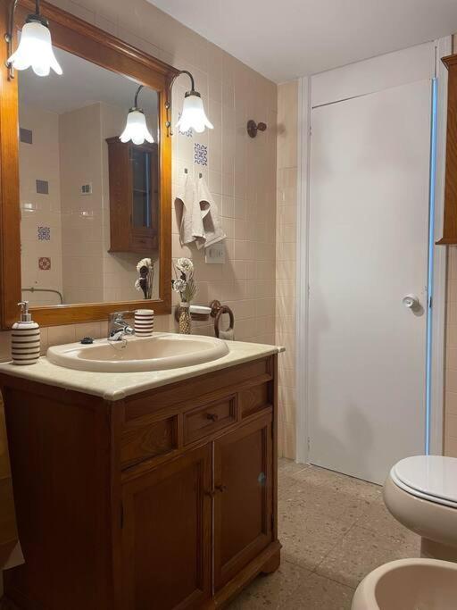 Centro Primera Linea Con Piscina Apartment เบนิดอร์ม ภายนอก รูปภาพ